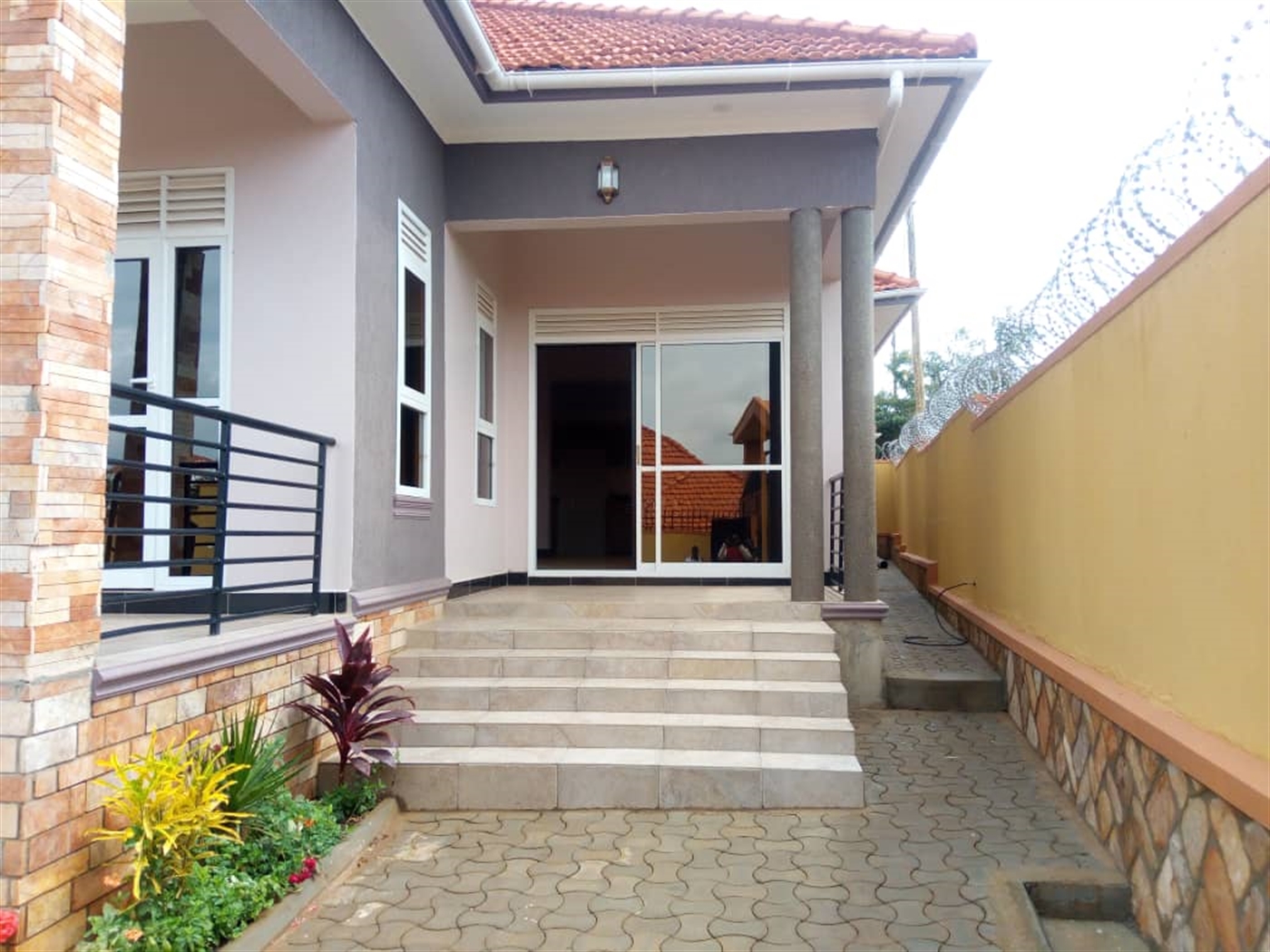 Bungalow for sale in Kira Wakiso