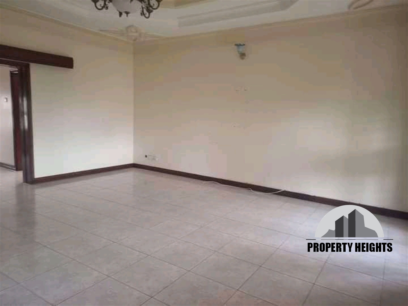 Bungalow for rent in Muyenga Kampala