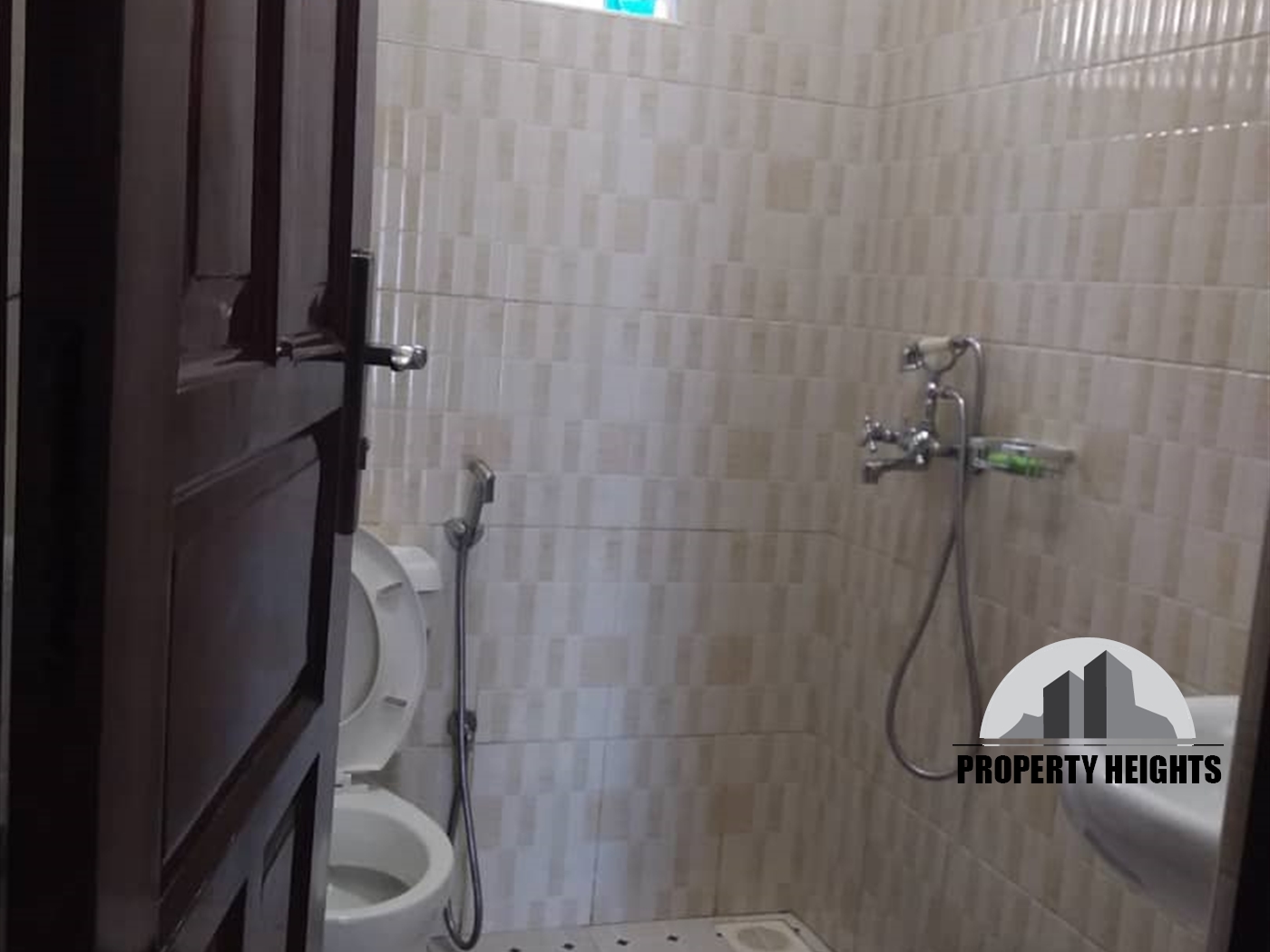 Apartment for rent in Kisaasi Kampala