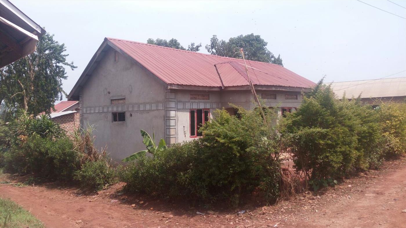 Bungalow for sale in Gayaza Wakiso