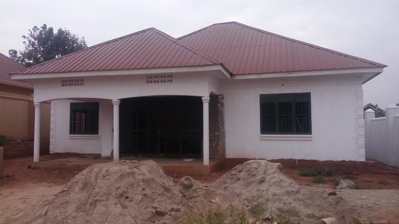 Bungalow for sale in Gayaza Wakiso