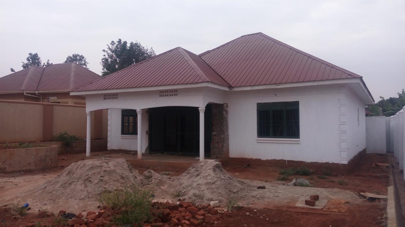 Bungalow for sale in Gayaza Wakiso