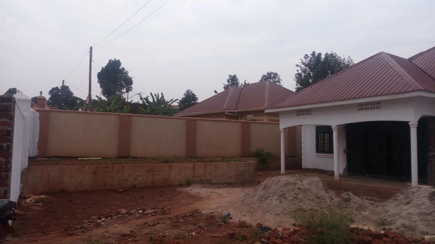 Bungalow for sale in Gayaza Wakiso