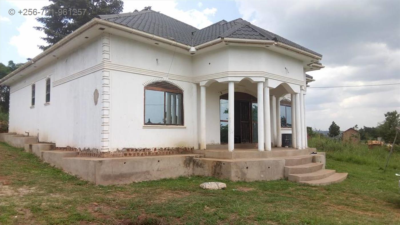 Bungalow for sale in Gayaza Wakiso