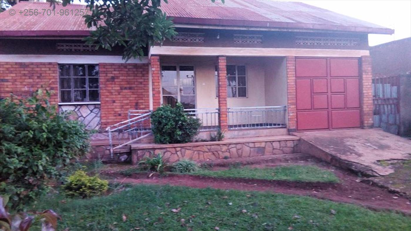 Bungalow for sale in Kyebando Kampala