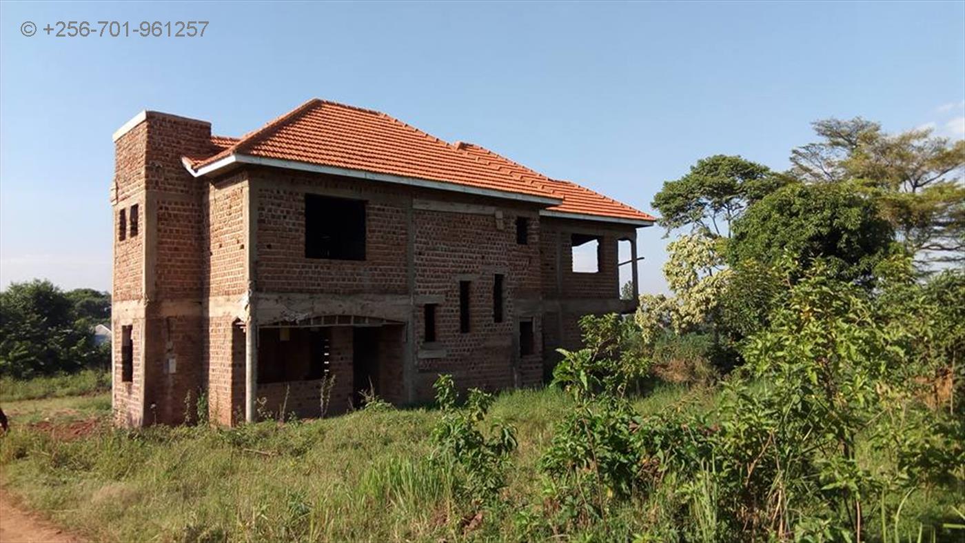 Bungalow for sale in Nangabo Wakiso