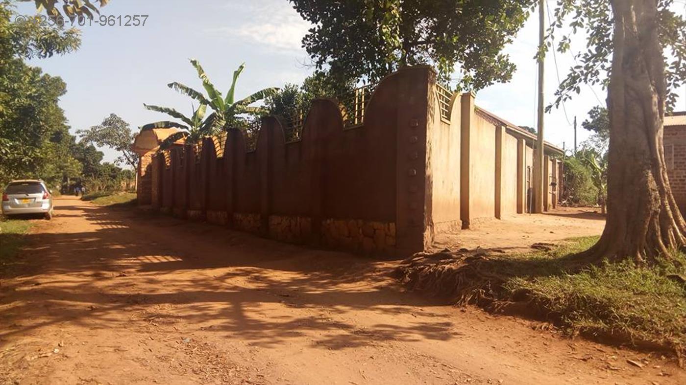 Bungalow for sale in Gayaza Wakiso