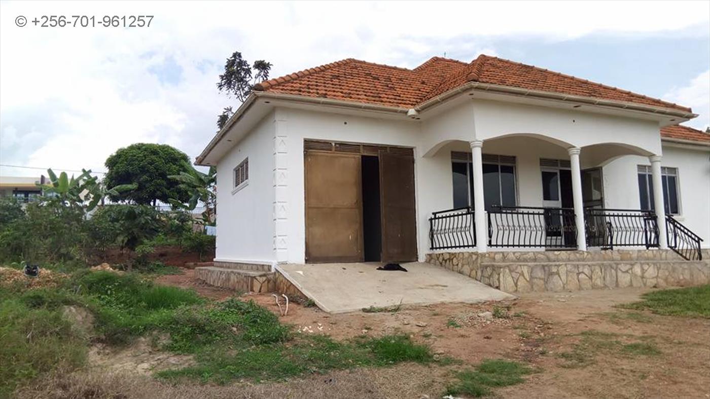 Bungalow for sale in Gayaza Wakiso