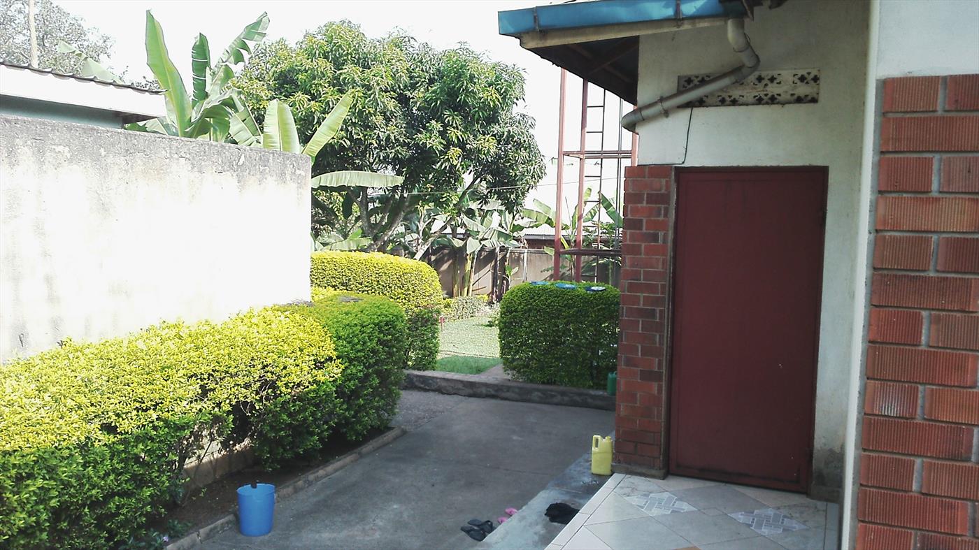 Bungalow for sale in Seeta Wakiso