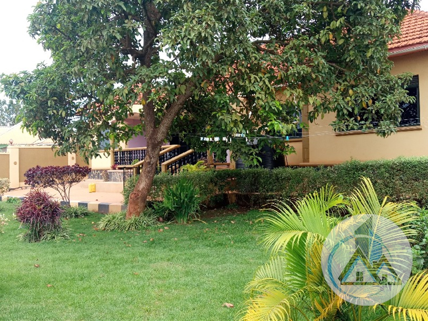 Mansion for rent in Seeta Mukono