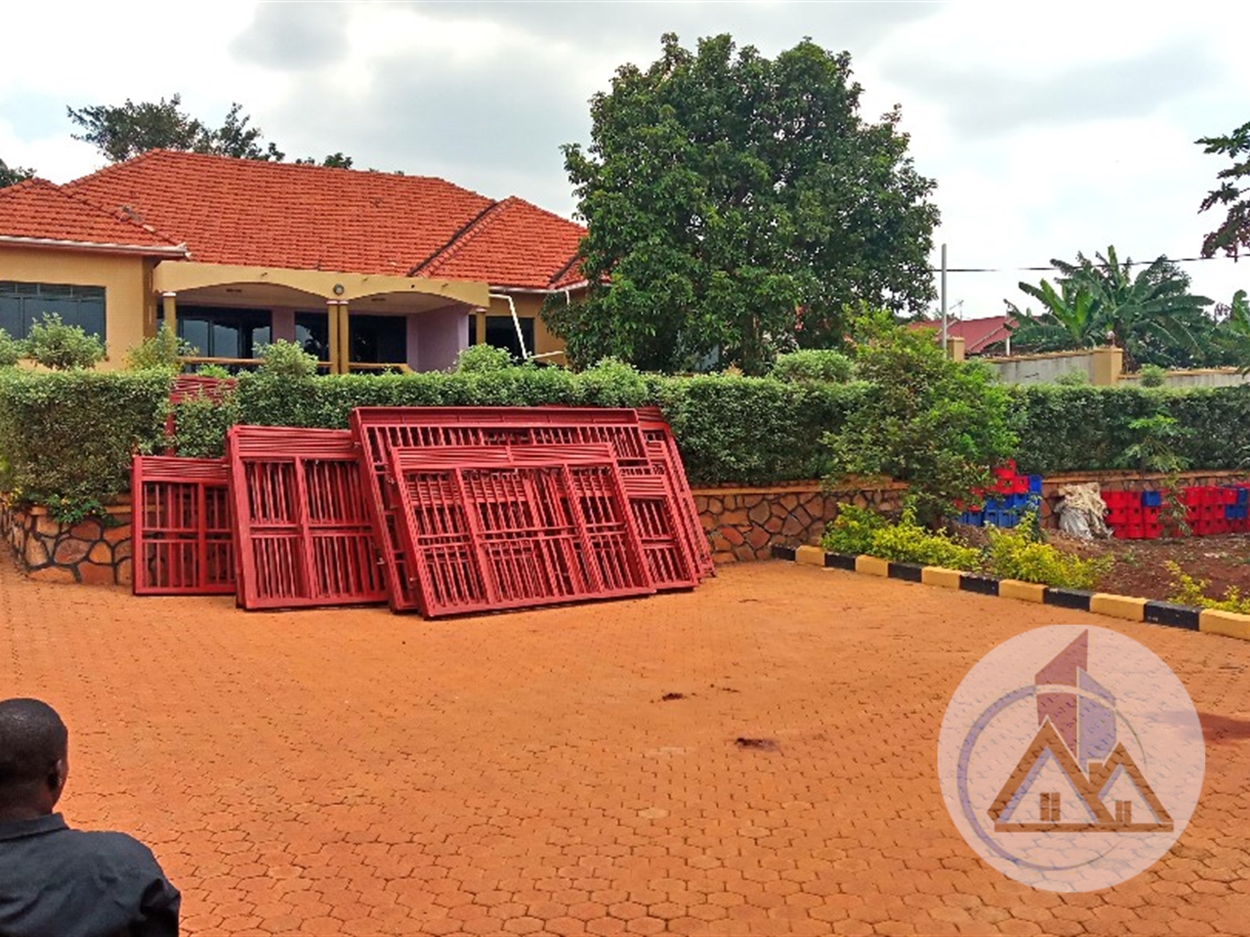 Mansion for rent in Seeta Mukono