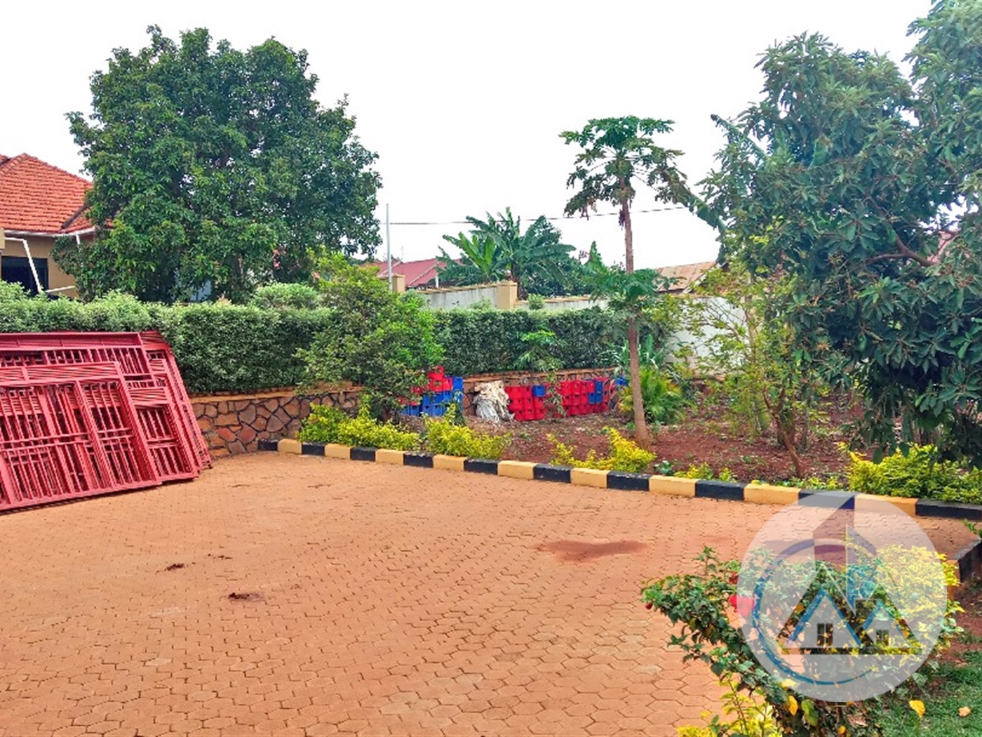 Mansion for rent in Seeta Mukono