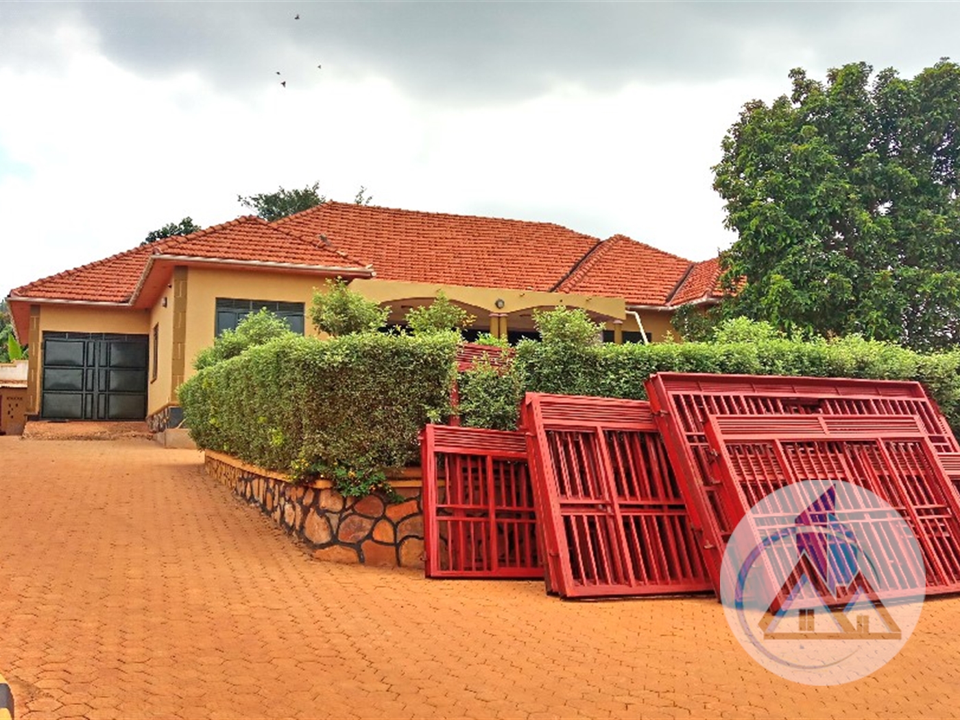 Mansion for rent in Seeta Mukono