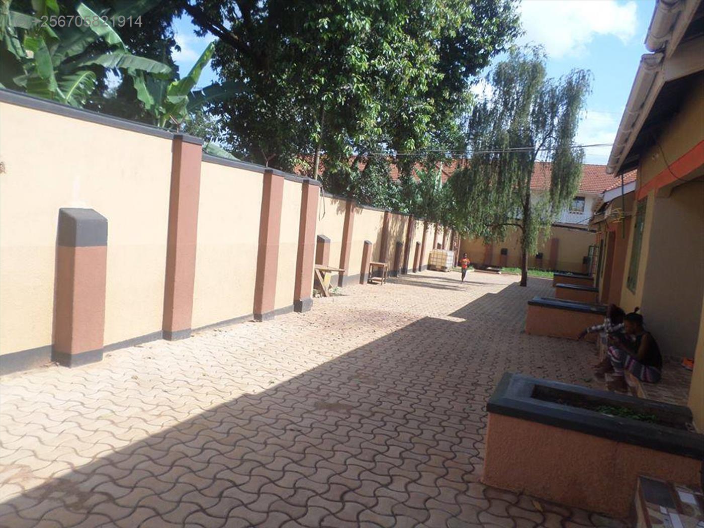 Semi Detached for rent in Bweyogerere Wakiso