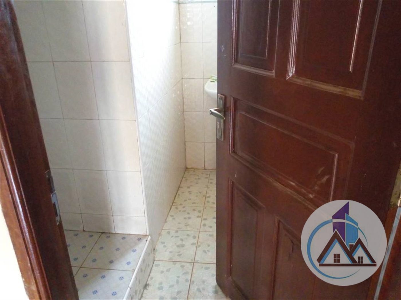 Semi Detached for rent in Najjera Wakiso