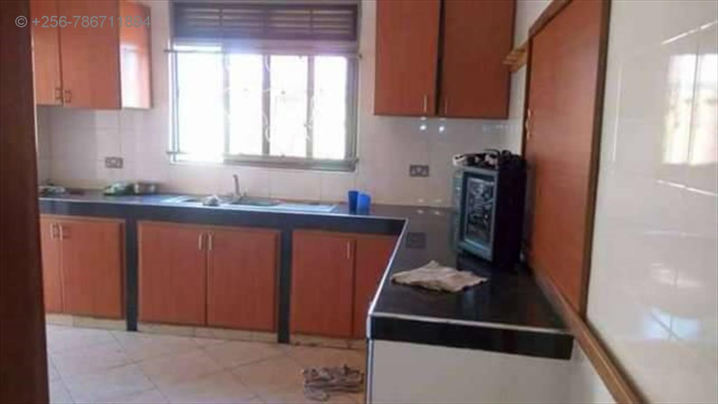 Bungalow for sale in Kyaliwajjala Wakiso