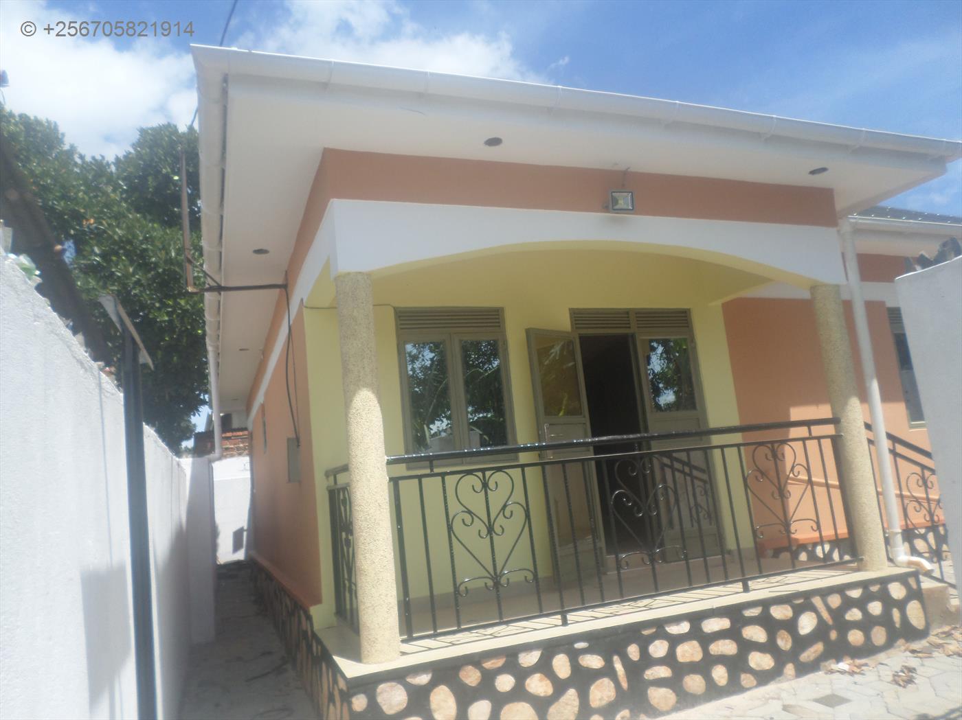 Bungalow for rent in Seeta Mukono