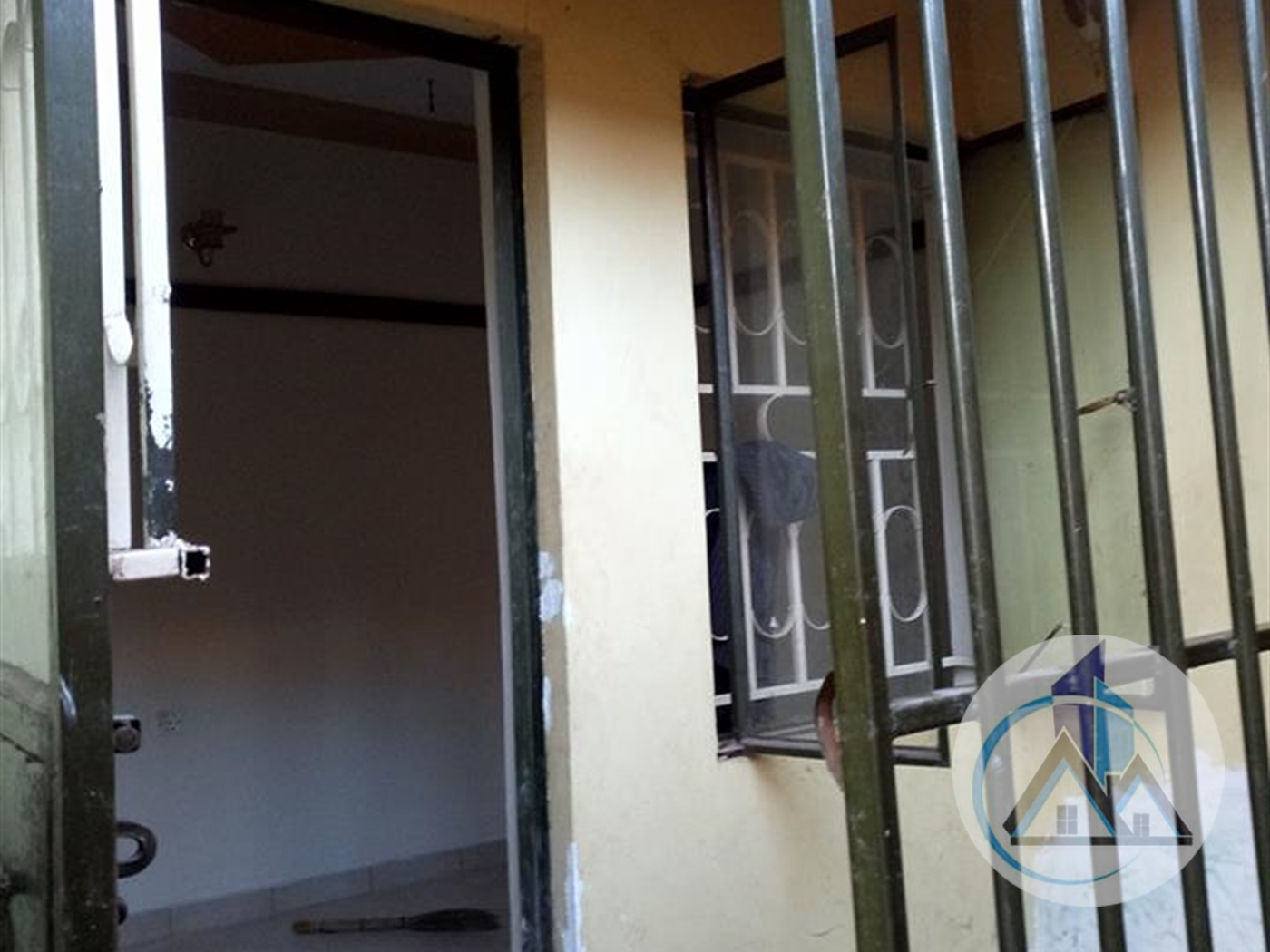 Semi Detached for rent in Kisaasi Wakiso