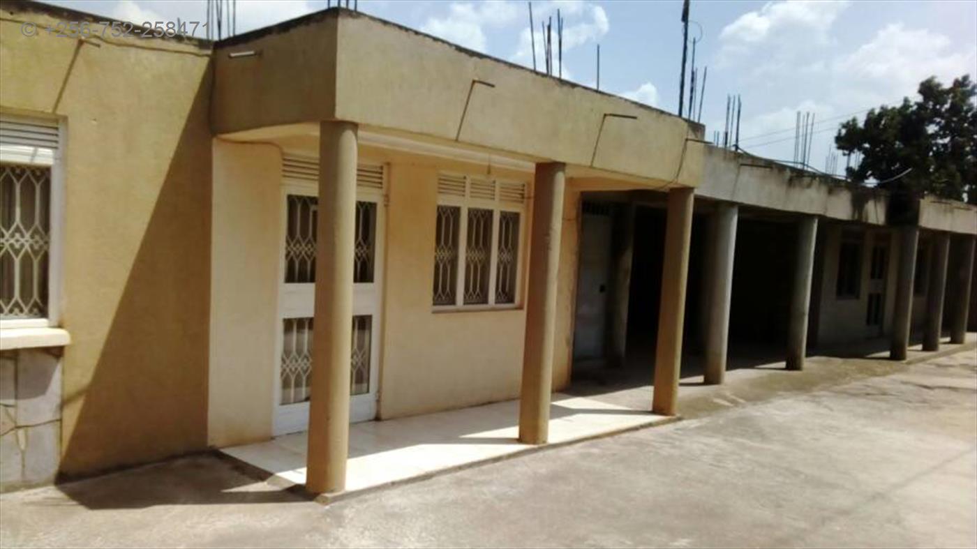 Bungalow for sale in Nansana Wakiso