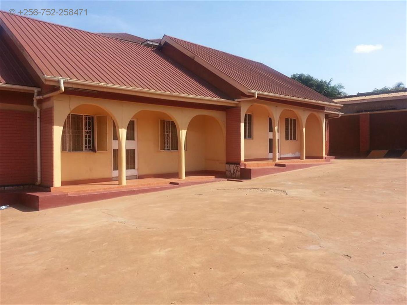 Semi Detached for rent in Kisaasi Kampala