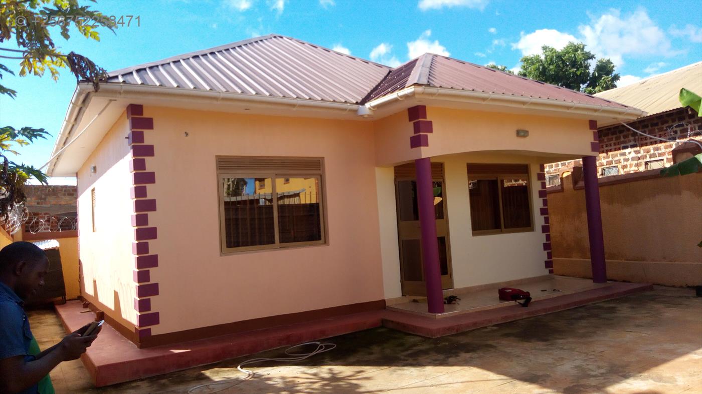 Bungalow for sale in Bweyogerere Wakiso