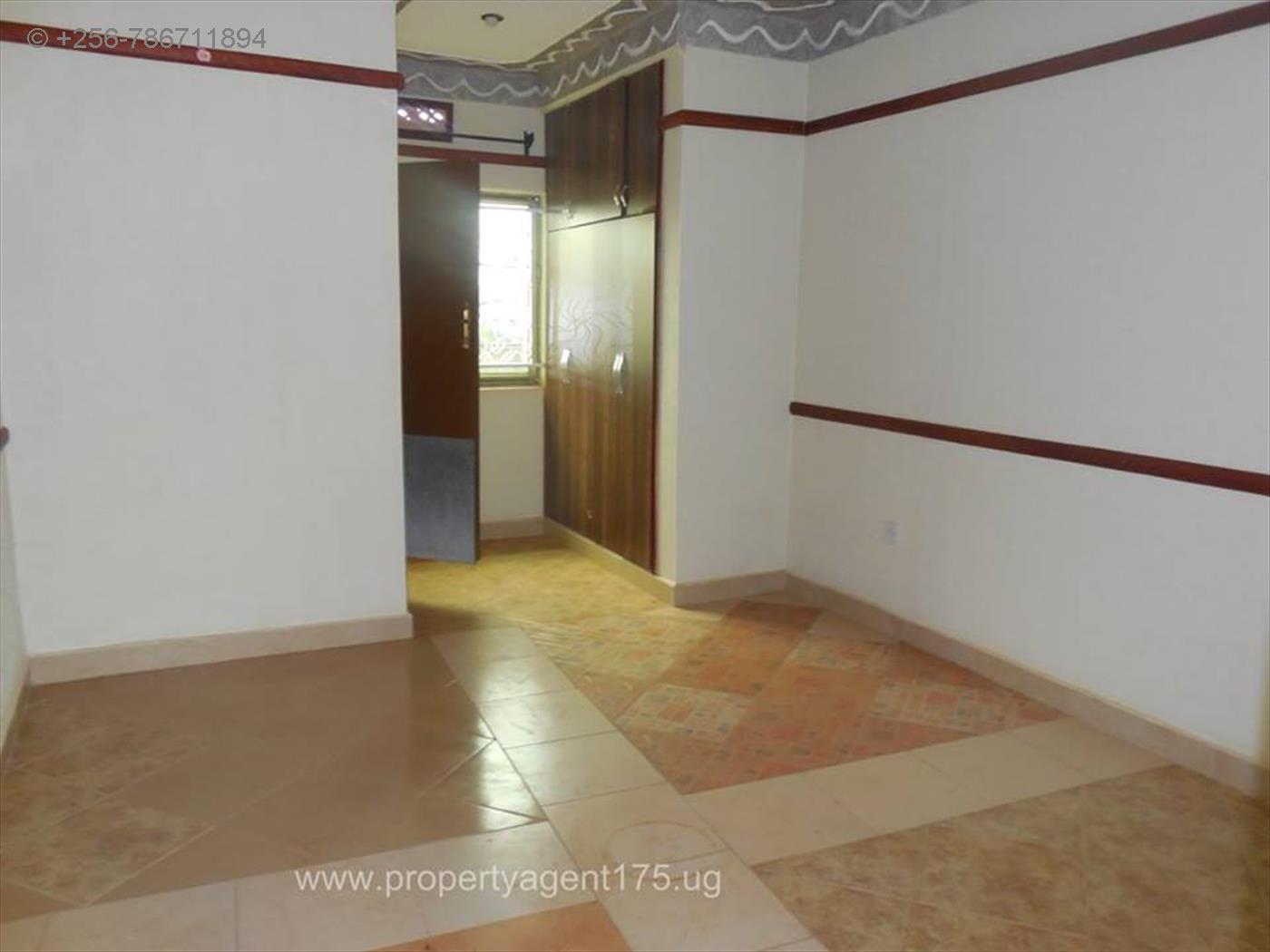 Semi Detached for rent in Naalya Kampala