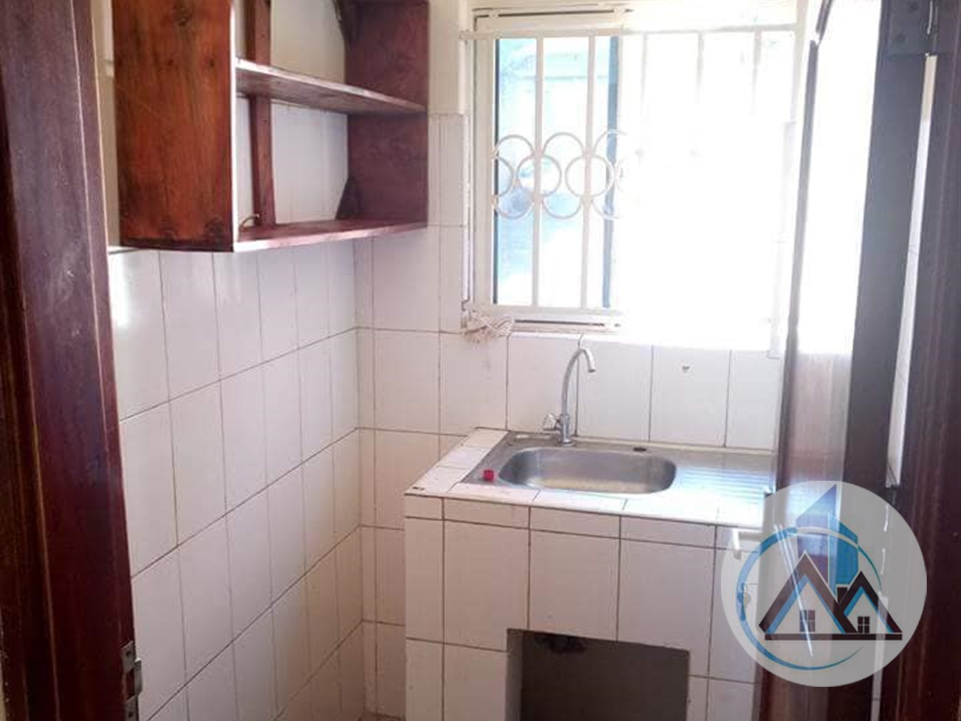 Semi Detached for rent in Kisaasi Kampala