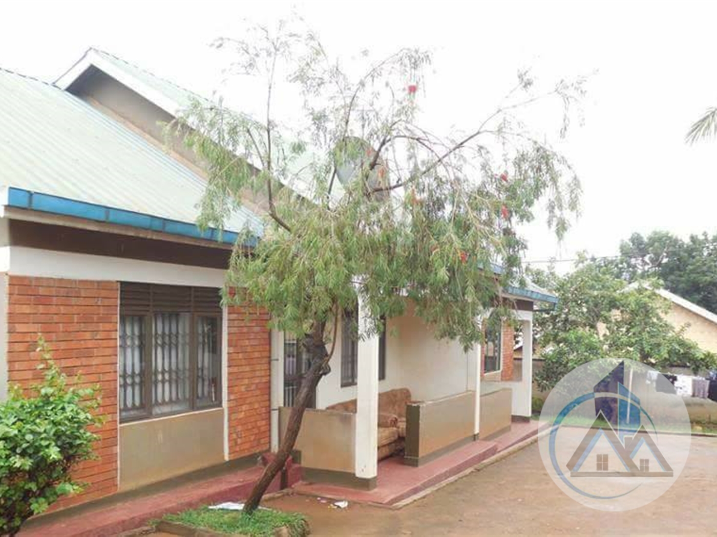 Semi Detached for rent in Naalya Kampala