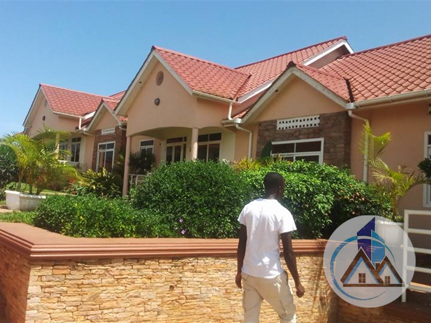 Semi Detached for rent in Bweyogerere Wakiso