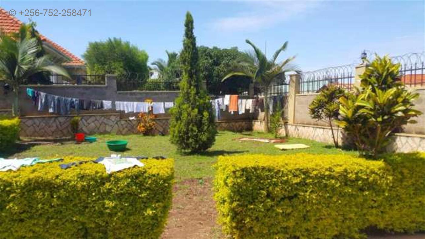 Mansion for sale in Buziga Kampala