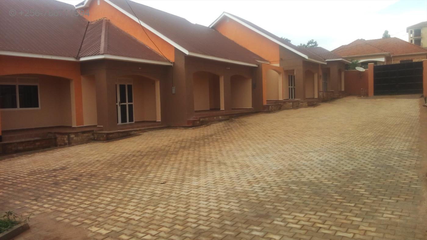 Semi Detached for rent in Bweyogerere Wakiso