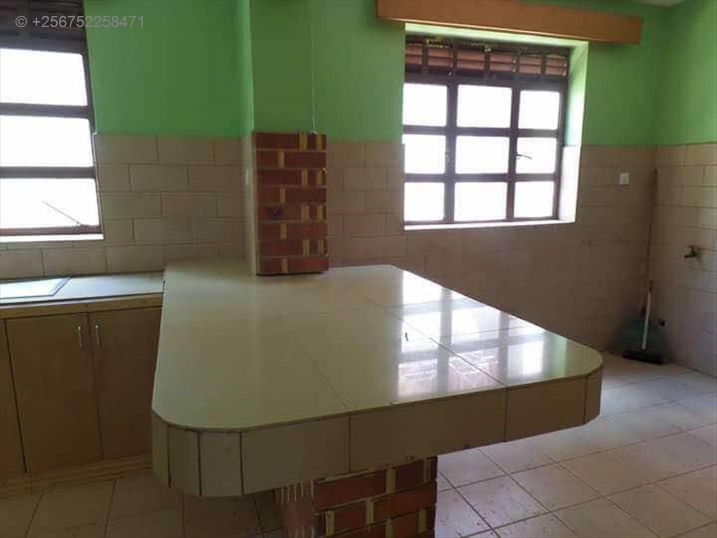 Duplex for sale in Mbuya Kampala