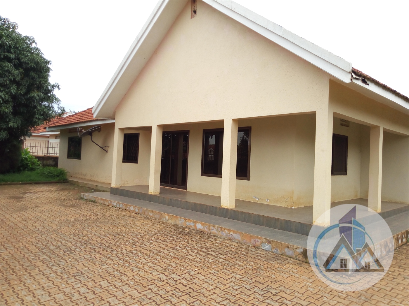 Bungalow for rent in Naalya Wakiso