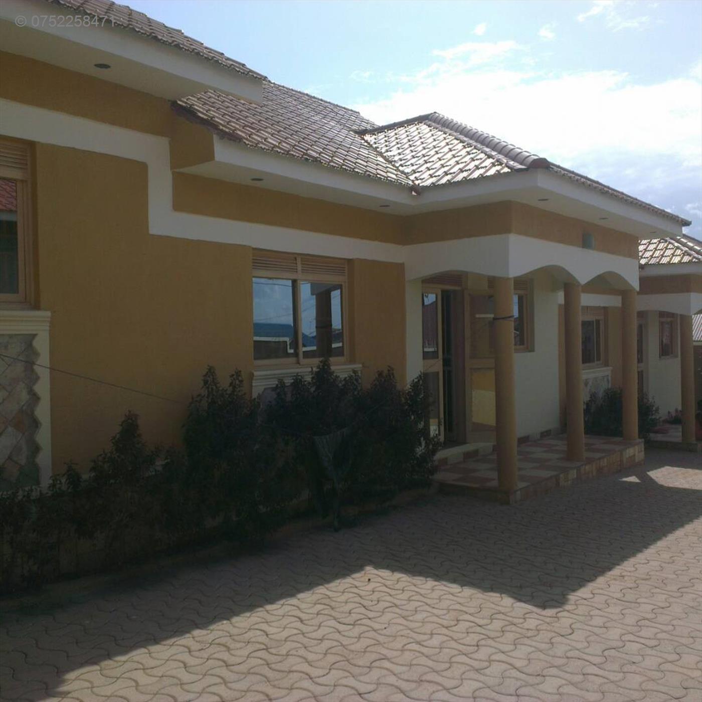 Semi Detached for rent in Bweyogerere Wakiso