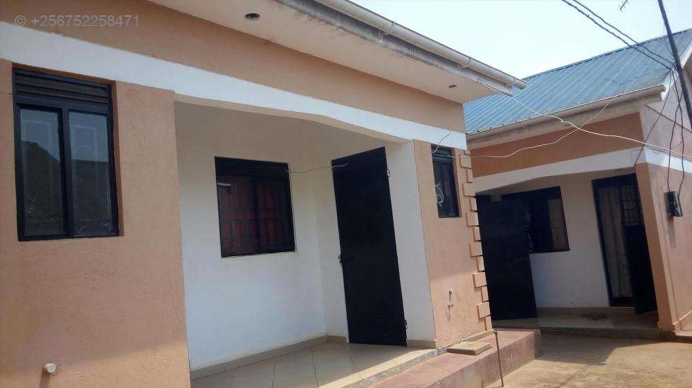 Semi Detached for rent in Bweyogerere Wakiso