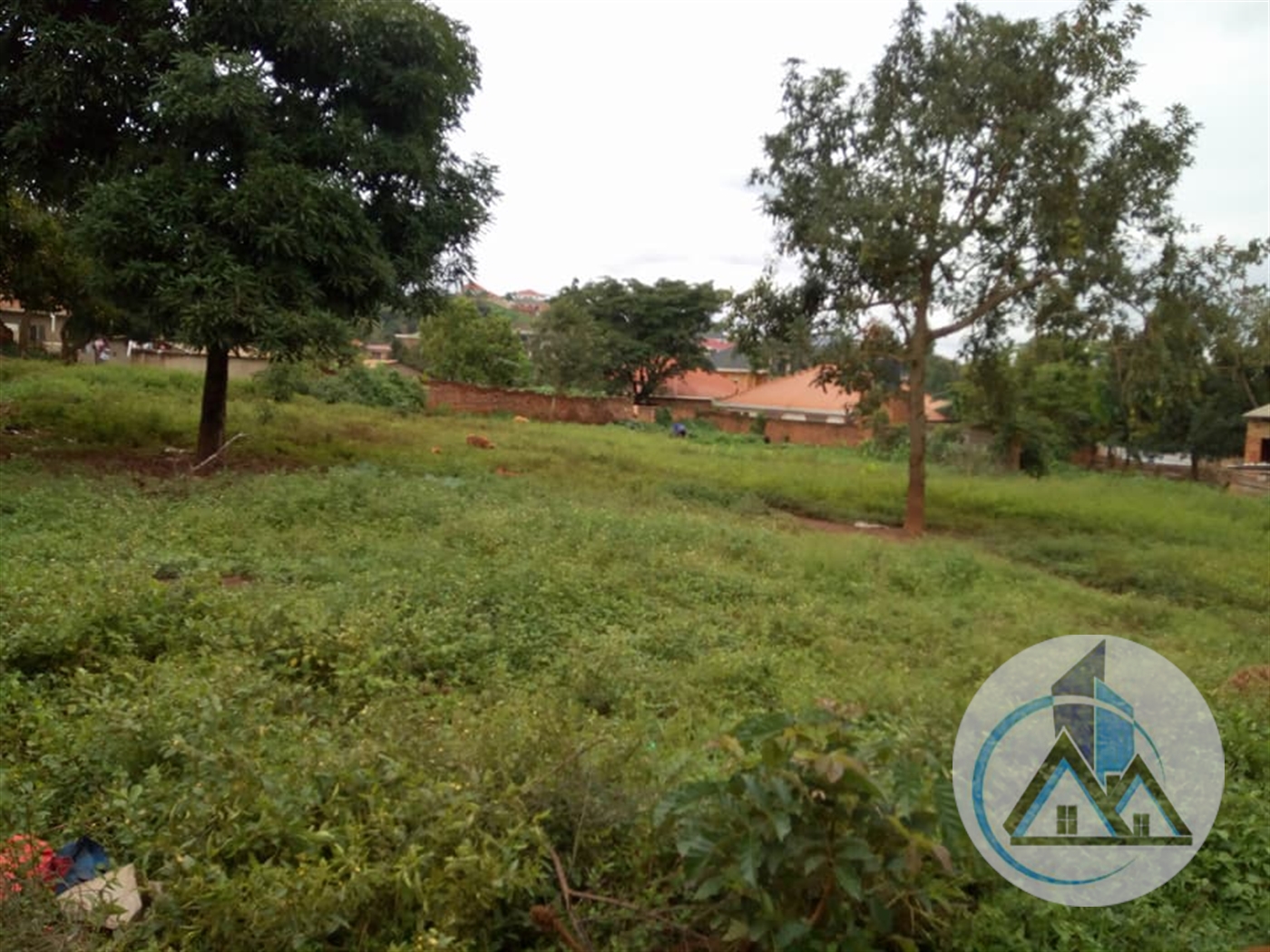 Multipurpose Land for rent in Kira Wakiso