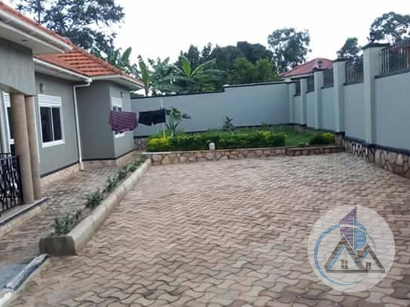 Bungalow for rent in Kira Wakiso