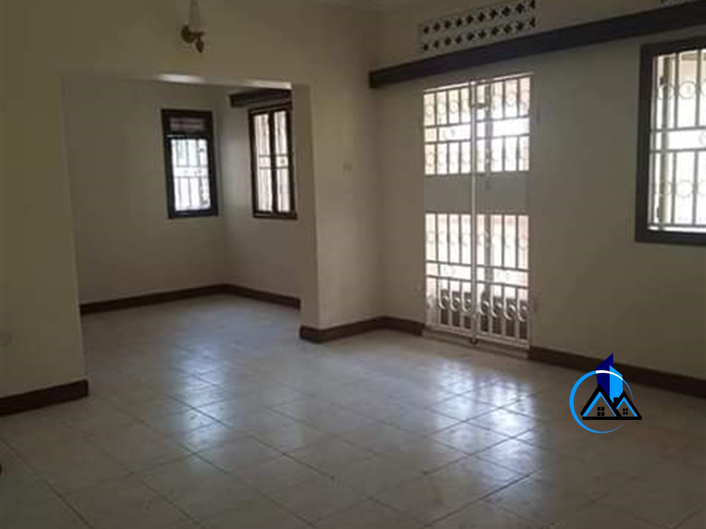 Mansion for rent in Mutungo Kampala