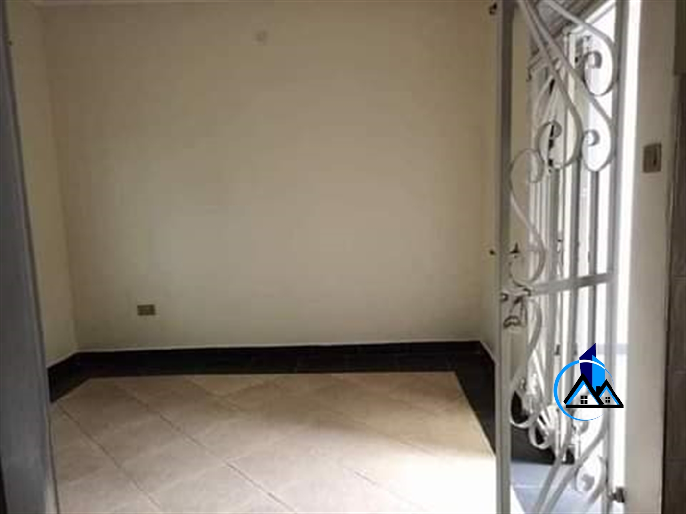 Semi Detached for rent in Kyanja Kampala