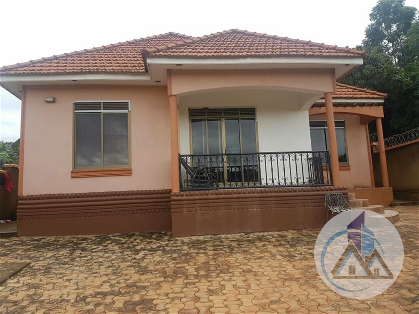 Bungalow for sale in Bwebajja Wakiso