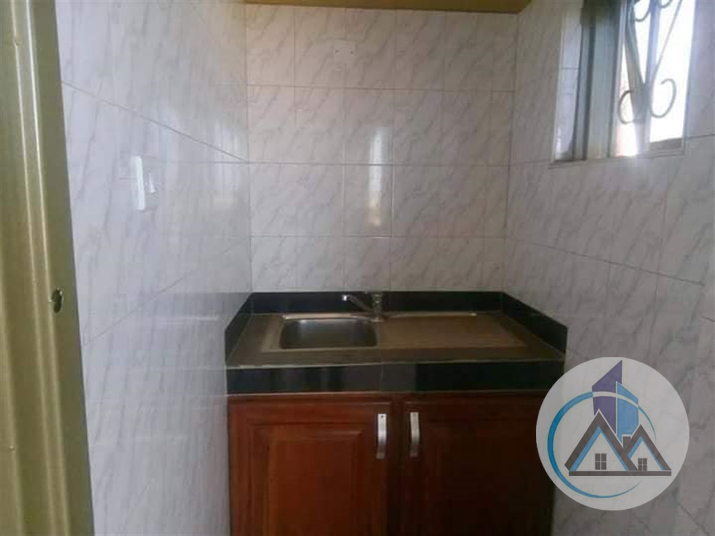 Semi Detached for rent in Bweyogerere Wakiso