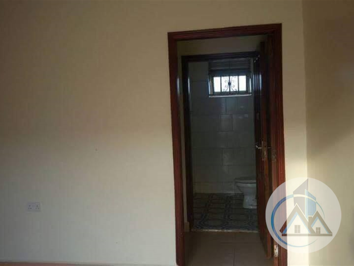 Semi Detached for rent in Najjera Wakiso