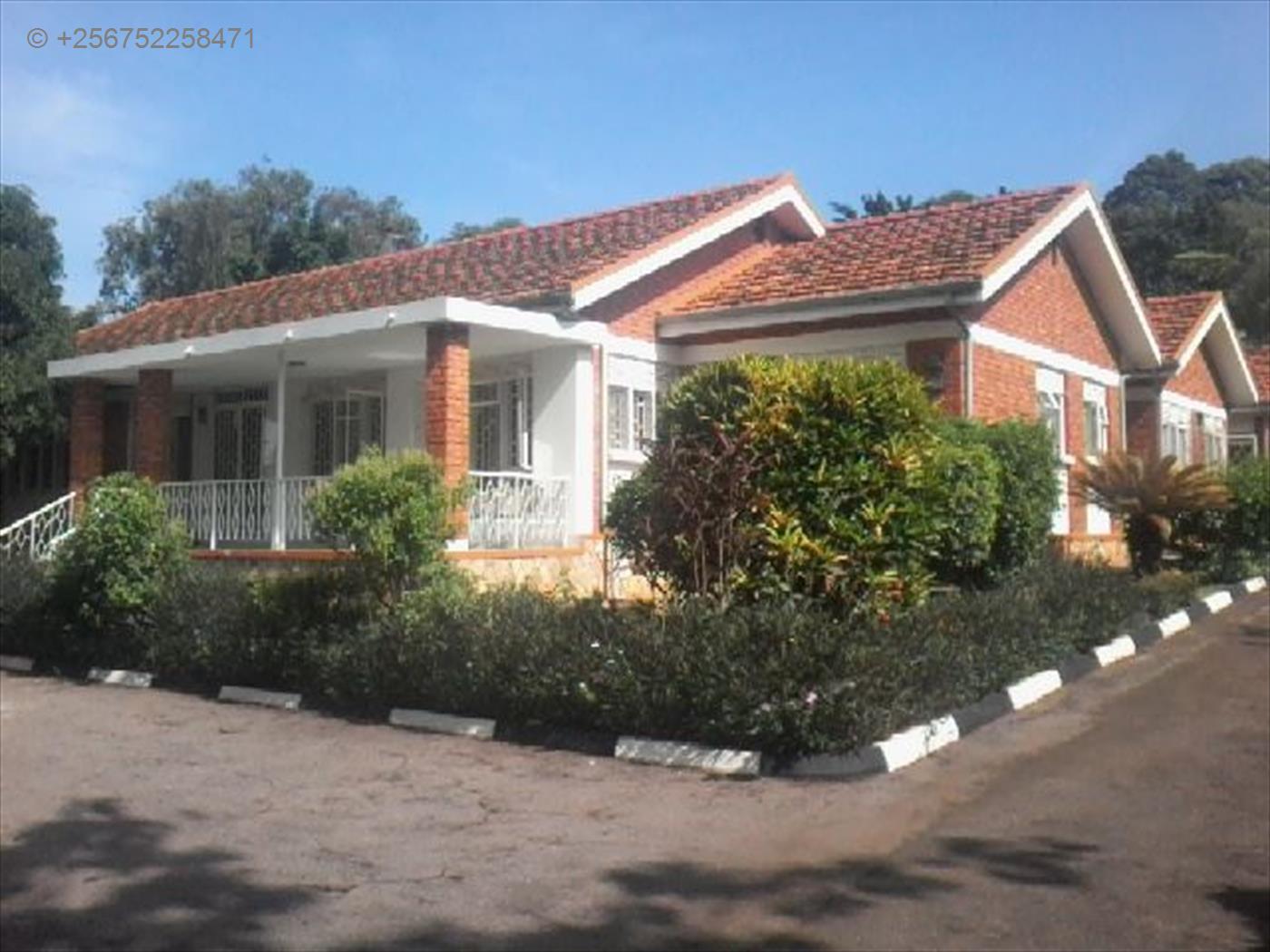 Bungalow for rent in Mbuya Kampala