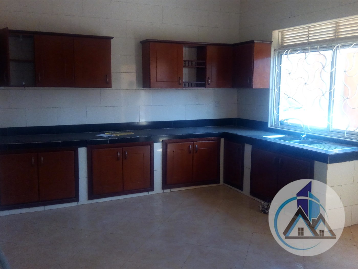 Bungalow for rent in Kyaliwajjala Wakiso