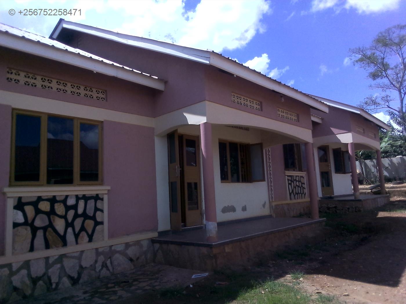 Semi Detached for rent in Naalya Kampala