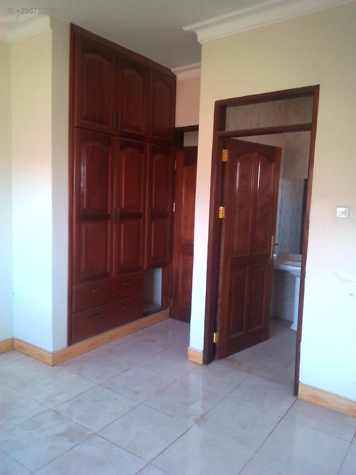 Semi Detached for rent in Najjera Wakiso