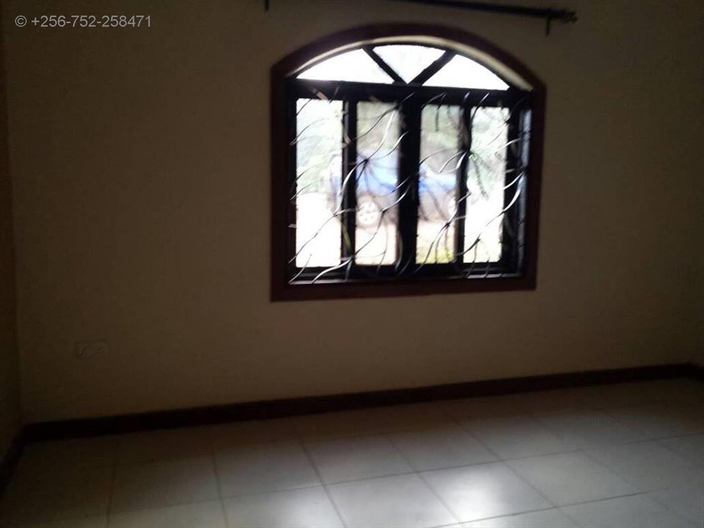 Semi Detached for rent in Bweyogerere Wakiso