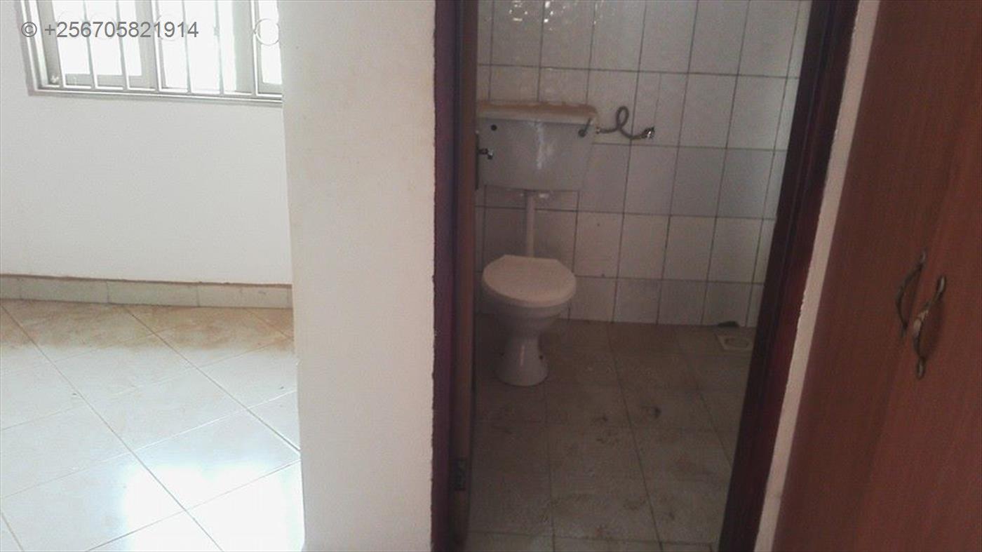 Semi Detached for rent in Kyaliwajjala Wakiso