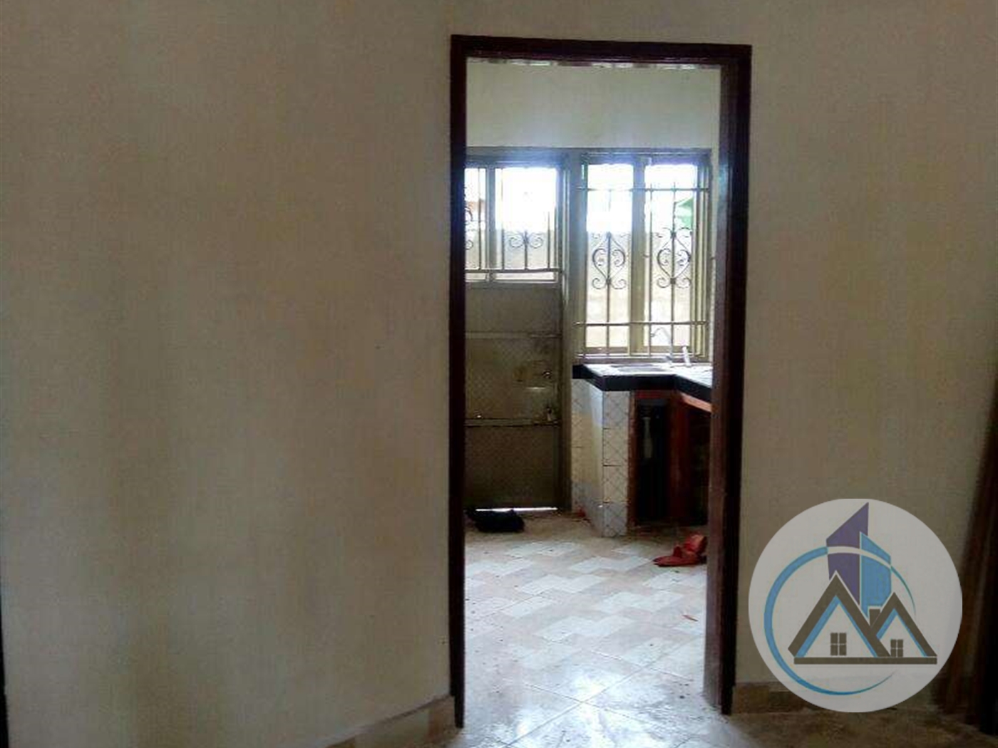 Semi Detached for rent in Bweyogerere Wakiso