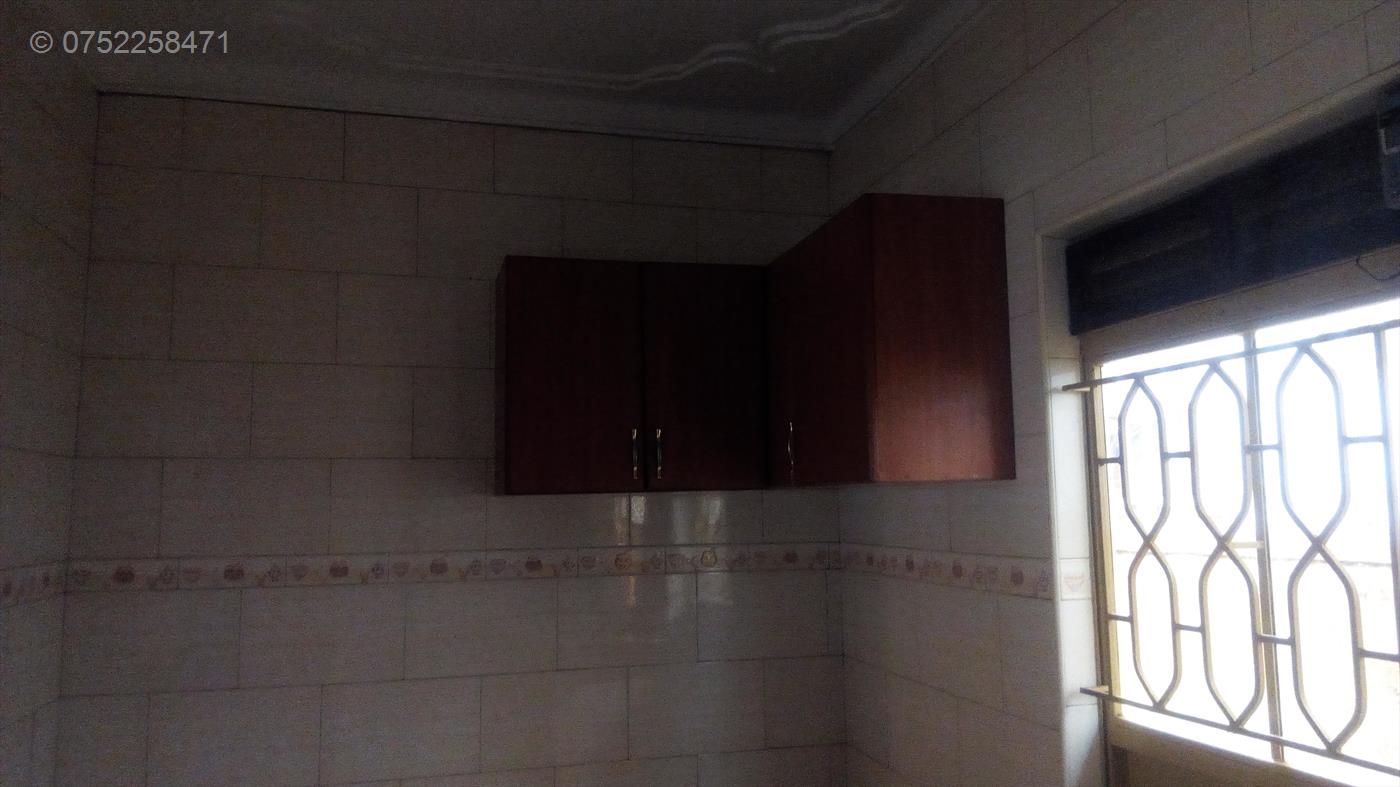 Bungalow for rent in Naalya Kampala